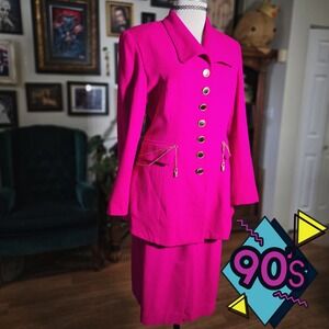 Vintage 90s Alberto Makali Fuchsia‎ Wool Skirt Suit Gold Button Set
